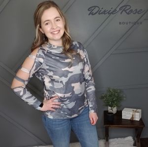 Camouflage Cold Shoulder